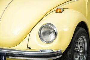 Immagine 21/50 di Volkswagen Käfer 1302 (1971)