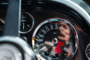 Imagen 25/49 de Aston Martin DB 6 Mk II (1970)