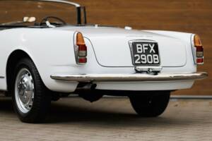 Imagen 9/50 de Alfa Romeo 2600 Spider (1964)