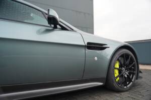 Bild 43/50 von Aston Martin V12 Vantage AMR (2017)