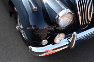 Image 22/24 de Jaguar XK 140 SE OTS (1957)