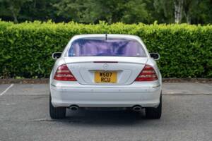 Bild 11/41 von Mercedes-Benz CL 500 (2000)