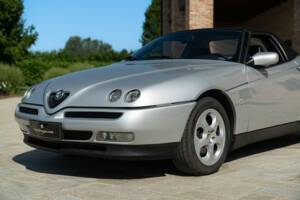 Image 16/50 of Alfa Romeo Spider 2.0 Twin Spark 16V (1996)