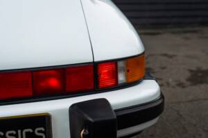 Bild 11/48 von Porsche 911 Speedster 3.2 (1989)