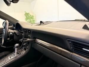 Afbeelding 26/28 van Porsche 911 Turbo S Exclusive (2018)