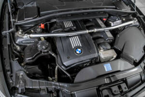 Image 37/50 of BMW 125i (2008)