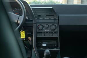 Image 39/50 of Alfa Romeo 75 2.0 Twin Spark (1990)