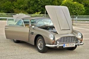 Image 11/50 de Aston Martin DB 5 (1964)