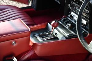 Image 11/16 of Aston Martin V8 (1976)