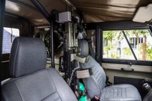 Bild 20/41 von Land Rover Defender 90 Td5 (1998)