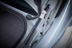 Image 73/100 of BMW M3 (2006)
