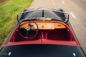 Image 10/20 of Jaguar XK 120 OTS (1950)