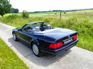 Mercedes-Benz 500 SL Roadster (R 129) dunkelblau 1990
