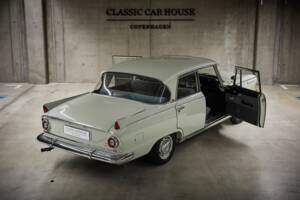 Image 5/96 de Borgward P 100 2.3 Litre (1960)