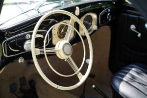 Bild 2/12 von Volkswagen Käfer 1100 Hebmüller (1949)