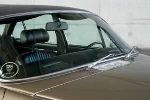 Bild 26/50 von Jaguar XJ 6 L 4.2 (1975)