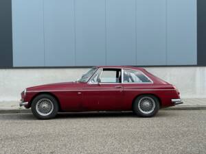 Image 3/17 de MG MGB GT (1967)