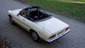 Image 35/58 of Alfa Romeo 2000 Spider Veloce (1977)