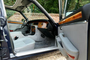 Imagen 30/50 de Jaguar XJ 12 (1985)