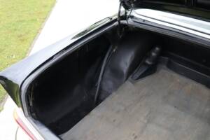 Afbeelding 43/50 van Mercedes-Benz 230 S (1967)