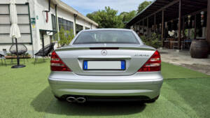 Afbeelding 58/63 van Mercedes-Benz SLK 32 AMG (2001)