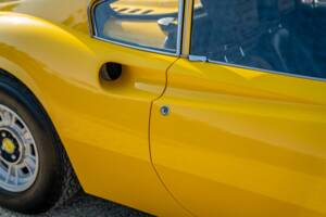 Bild 21/45 von Ferrari Dino 246 GT (1972)