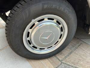 Bild 7/14 von Mercedes-Benz 200 (1972)
