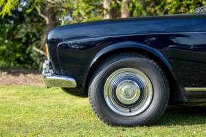 Image 17/50 of Rolls-Royce Silver Shadow I (1968)