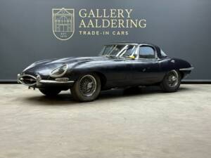 Immagine 1/50 di Jaguar E-Type 3.8 (1963)