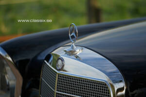 Imagen 22/27 de Mercedes-Benz 220 SE b (1964)