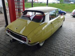 Bild 4/23 von Citroën DS 19 (1964)
