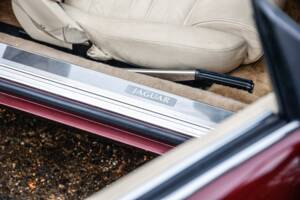 Image 33/45 of Jaguar XJS 5.3 V12 (1993)