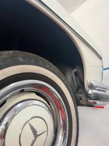 Afbeelding 31/50 van Mercedes-Benz 250 SE (1967)