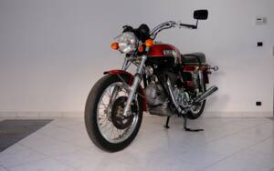 Immagine 30/96 di Ducati 750 GT (1974)