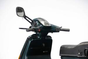 Bild 42/50 von Piaggio Vespa Cosa 150 (1990)