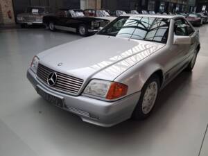 Bild 6/30 von Mercedes-Benz SL 280 (1993)