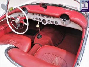 Image 23/39 de Chevrolet Corvette (1954)