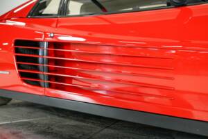 Bild 46/50 von Ferrari Testarossa (1990)