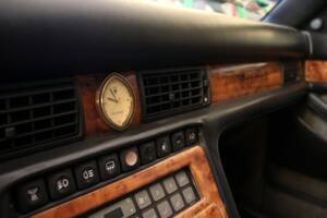 Bild 23/35 von Maserati Spyder (1991)