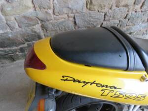 Bild 21/40 von Triumph DUMMY (1997)