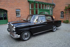 Imagen 1/15 de Mercedes-Benz 190 c (1964)