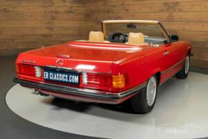Bild 10/19 von Mercedes-Benz 560 SL (1988)