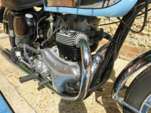 Image 17/45 of BSA A 10 Rocket Gold Star (1963)