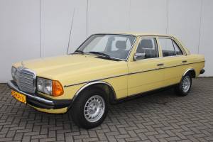 Bild 1/10 von Mercedes-Benz 200 D (1982)