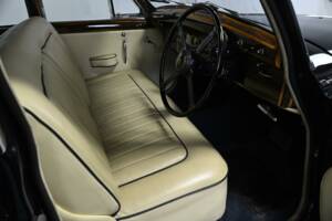 Image 30/50 of Jaguar Mk VIII (1958)