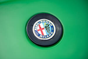 Image 23/27 of Alfa Romeo Montreal (1972)