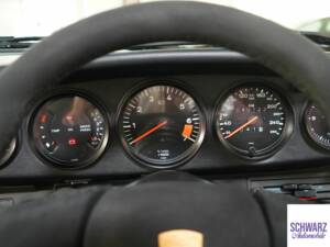 Afbeelding 35/48 van Porsche 911 Speedster 3.2 (1989)