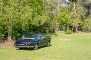 Image 10/50 of Rolls-Royce Silver Shadow I (1968)