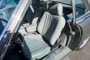 Image 16/36 de Mercedes-Benz 560 SL (1986)