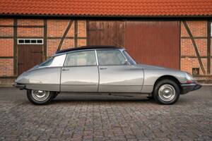 Image 13/44 of Citroën DS 21 (1968)